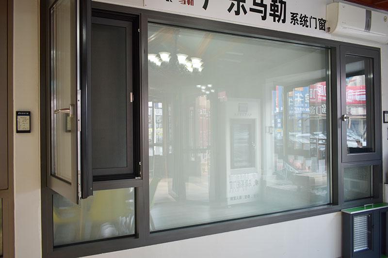 门