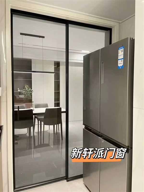 玻璃门窗